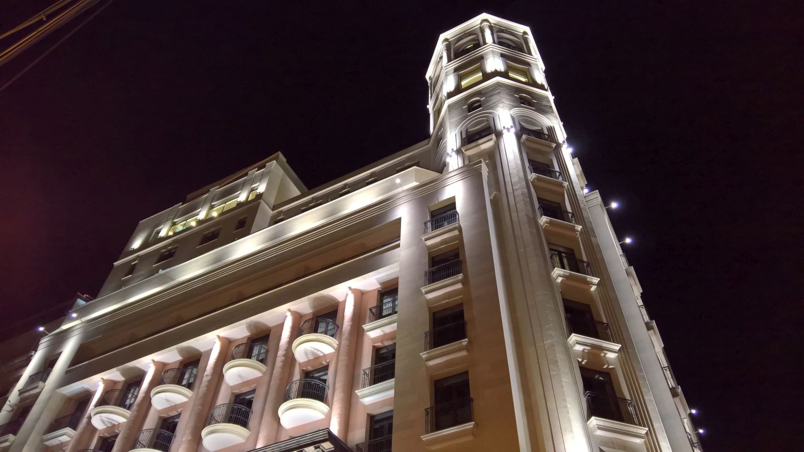 Alexander Starwood Hotel -Yerevan, Armenia (źródło: Grivens)
