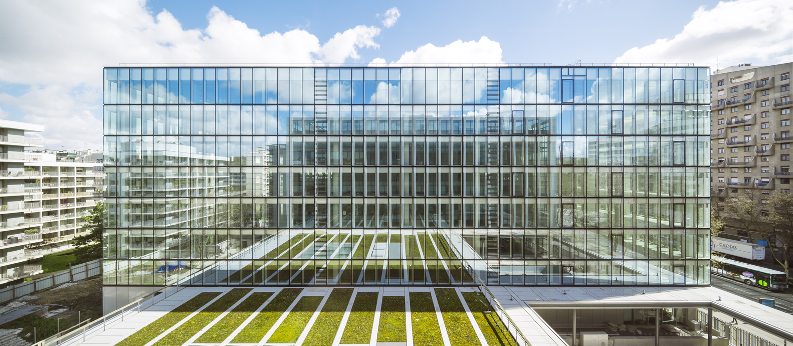 Cristallin, Boulogne Billancourt, Francja. Architekci: AZC
